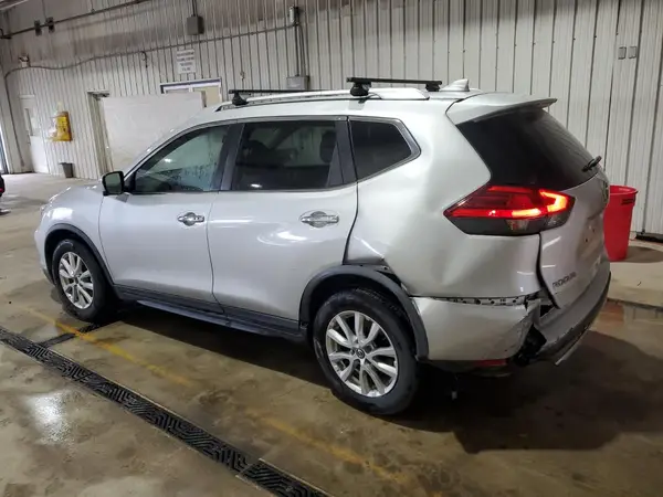 KNMAT2MT8HP515293 2017 NISSAN ROGUE - Image 2