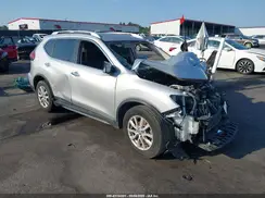 KNMAT2MT8HP519408 2017 NISSAN ROGUE