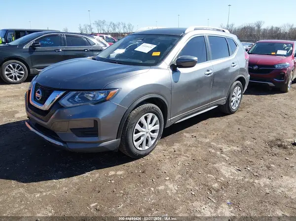 KNMAT2MT8HP519487 2017 NISSAN ROGUE - Image 2