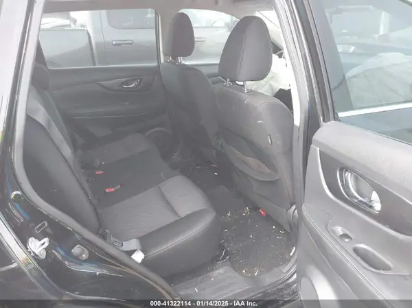 KNMAT2MT8HP526407 2017 NISSAN ROGUE - Image 8