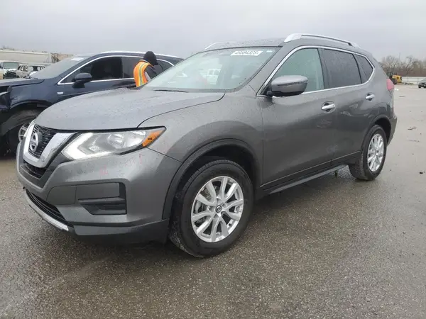 KNMAT2MT8HP526987 2017 NISSAN ROGUE - Image 1