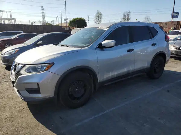 KNMAT2MT8HP539948 2017 NISSAN ROGUE - Image 1