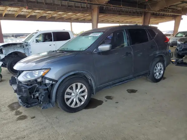 KNMAT2MT8HP542591 2017 NISSAN ROGUE - Image 1