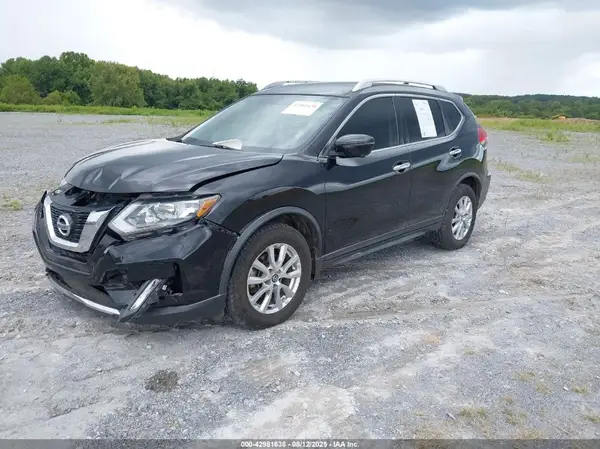 KNMAT2MT8HP550867 2017 NISSAN ROGUE - Image 2
