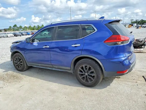 KNMAT2MT8HP566888 2017 NISSAN ROGUE - Image 2