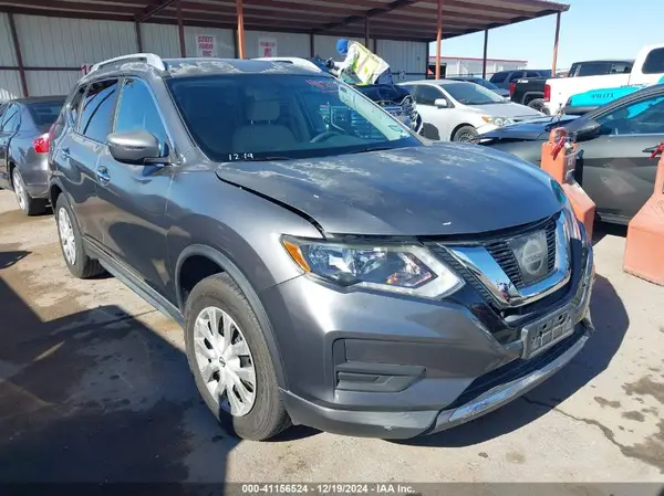 KNMAT2MT8HP573095 2017 NISSAN ROGUE - Image 1