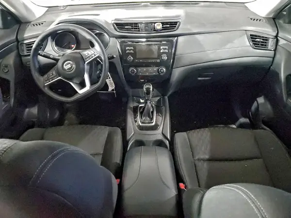 KNMAT2MT8HP574182 2017 NISSAN ROGUE - Image 8