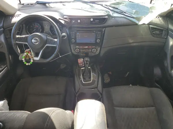 KNMAT2MT8HP582752 2017 NISSAN ROGUE - Image 8