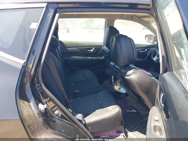 KNMAT2MT8HP583612 2017 NISSAN ROGUE - Image 8