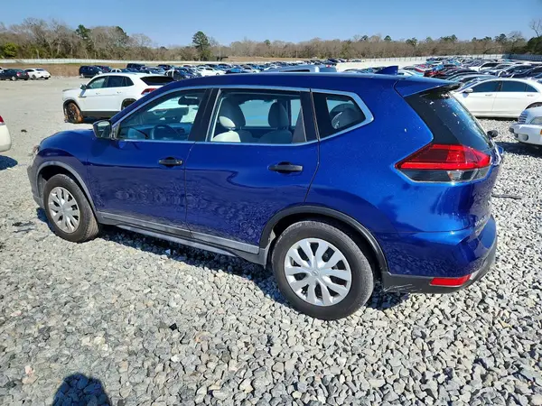 KNMAT2MT8HP584680 2017 NISSAN ROGUE - Image 2