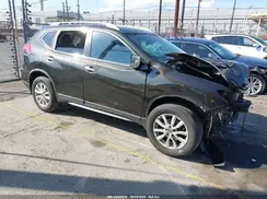 KNMAT2MT8HP592391 2017 NISSAN ROGUE