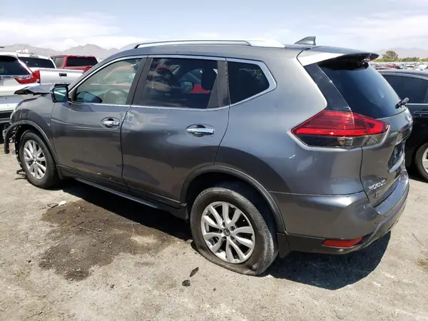 KNMAT2MT8HP597512 2017 NISSAN ROGUE - Image 2