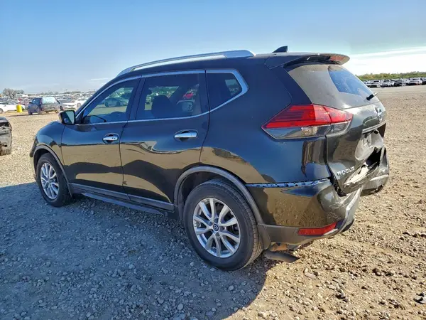 KNMAT2MT8HP600795 2017 NISSAN ROGUE - Image 2