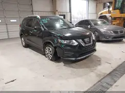 KNMAT2MT8HP601073 2017 NISSAN ROGUE