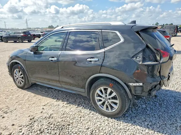 KNMAT2MT8HP612025 2017 NISSAN ROGUE - Image 2