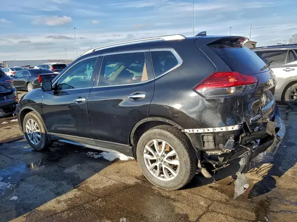 KNMAT2MT8HP614566 2017 NISSAN ROGUE - Image 2