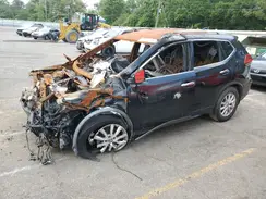 KNMAT2MT8HP619413 2017 NISSAN ROGUE