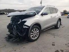 KNMAT2MT8JP500220 2018 NISSAN ROGUE