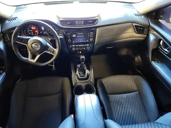 KNMAT2MT8JP504302 2018 NISSAN ROGUE - Image 8
