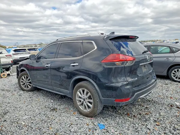 KNMAT2MT8JP506938 2018 NISSAN ROGUE - Image 2