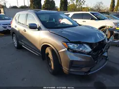 KNMAT2MT8JP509189 2018 NISSAN ROGUE