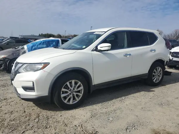 KNMAT2MT8JP514974 2018 NISSAN ROGUE - Image 1