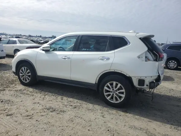 KNMAT2MT8JP514974 2018 NISSAN ROGUE - Image 2