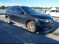 KNMAT2MT8JP520760 2018 NISSAN ROGUE