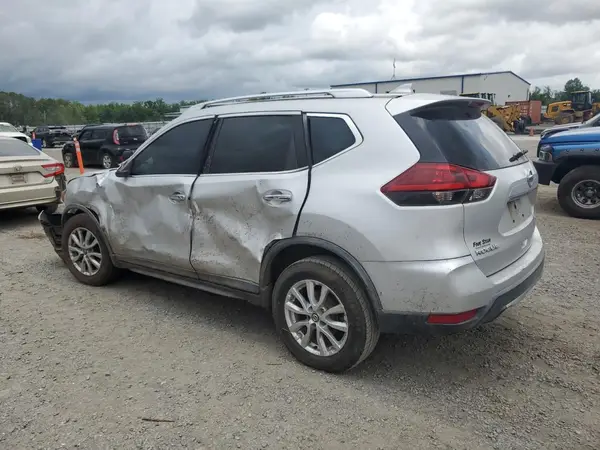 KNMAT2MT8JP523304 2018 NISSAN ROGUE - Image 2