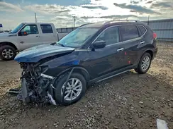 KNMAT2MT8JP527689 2018 NISSAN ROGUE