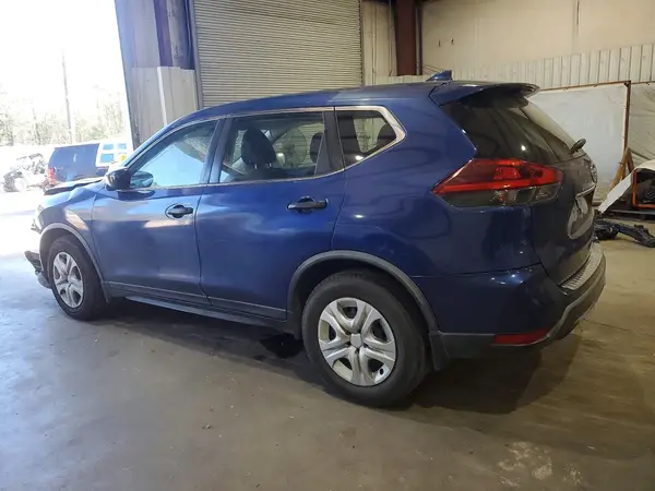 KNMAT2MT8JP527708 2018 NISSAN ROGUE - Image 2