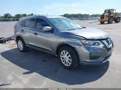 KNMAT2MT8JP529197 2018 NISSAN ROGUE