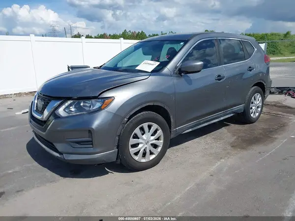 KNMAT2MT8JP529197 2018 NISSAN ROGUE - Image 2