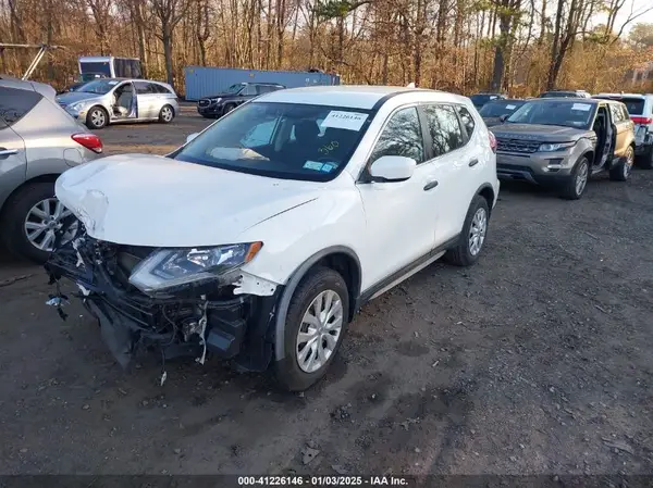 KNMAT2MT8JP529314 2018 NISSAN ROGUE - Image 2