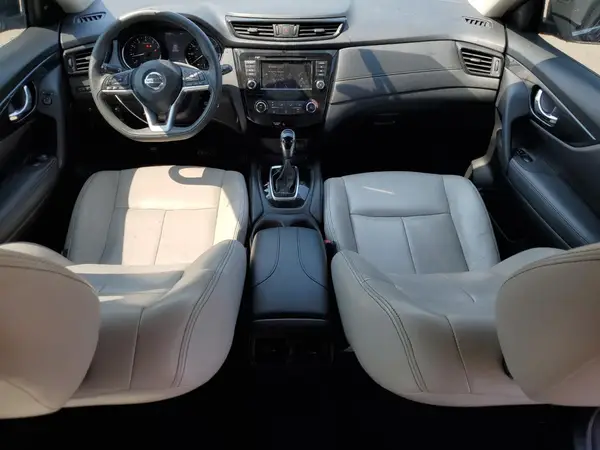 KNMAT2MT8JP531807 2018 NISSAN ROGUE - Image 8