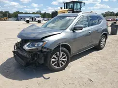 KNMAT2MT8JP533251 2018 NISSAN ROGUE