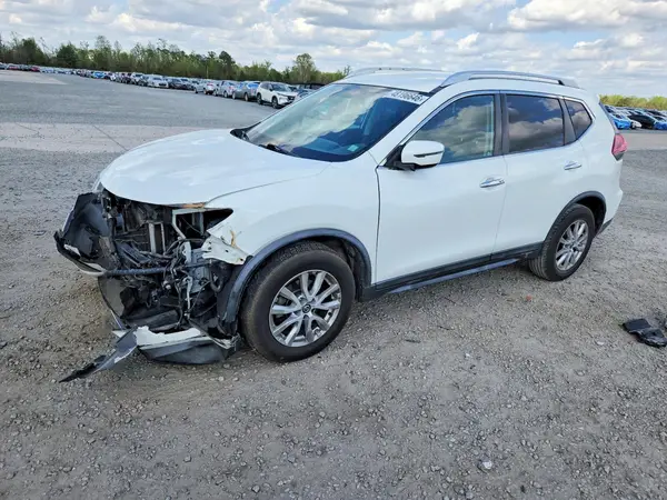 KNMAT2MT8JP539499 2018 NISSAN ROGUE - Image 1