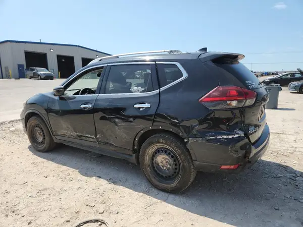 KNMAT2MT8JP558733 2018 NISSAN ROGUE - Image 2