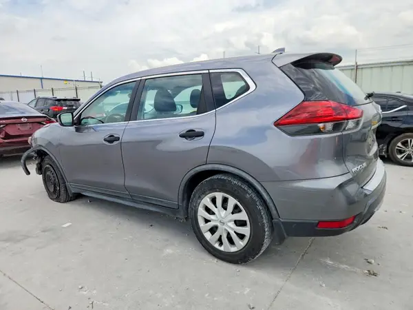 KNMAT2MT8JP558831 2018 NISSAN ROGUE - Image 2