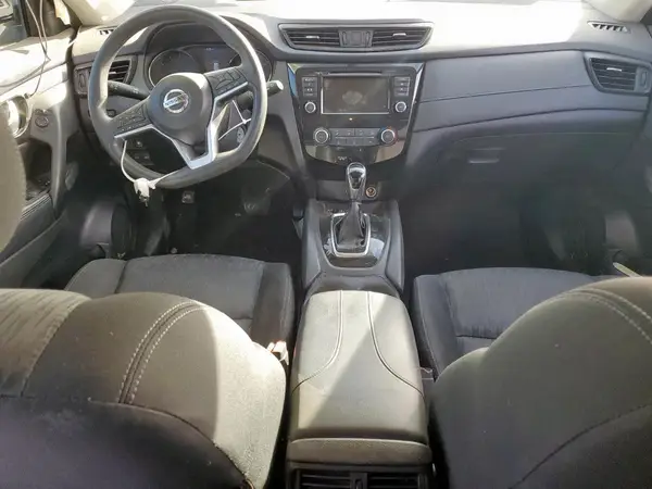 KNMAT2MT8JP562037 2018 NISSAN ROGUE - Image 8