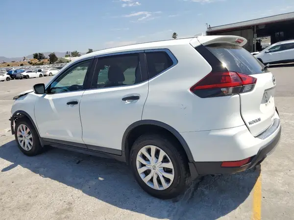 KNMAT2MT8JP562636 2018 NISSAN ROGUE - Image 2