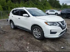 KNMAT2MT8JP564676 2018 NISSAN ROGUE