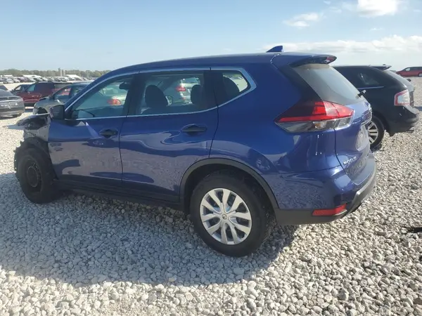 KNMAT2MT8JP568081 2018 NISSAN ROGUE - Image 2