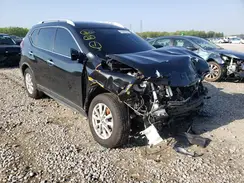 KNMAT2MT8JP569683 2018 NISSAN ROGUE