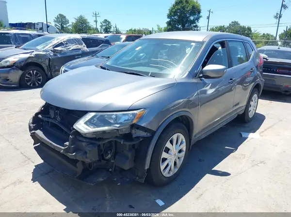 KNMAT2MT8JP578500 2018 NISSAN ROGUE - Image 2