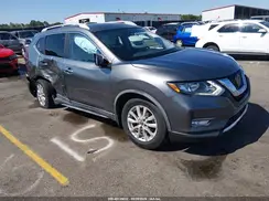 KNMAT2MT8JP580716 2018 NISSAN ROGUE