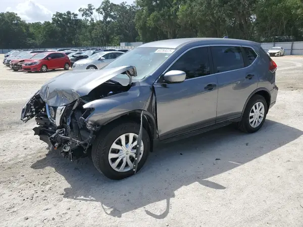 KNMAT2MT8JP581655 2018 NISSAN ROGUE - Image 1