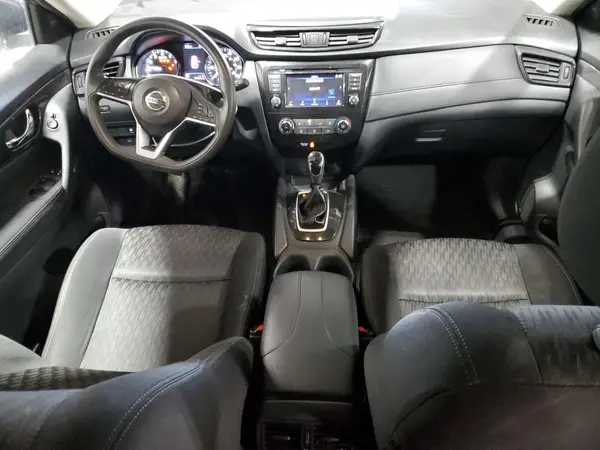 KNMAT2MT8JP582675 2018 NISSAN ROGUE - Image 8