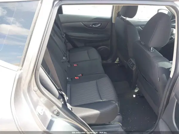 KNMAT2MT8JP582689 2018 NISSAN ROGUE - Image 8