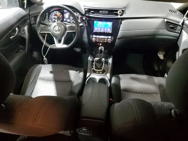 KNMAT2MT8JP584636 2018 NISSAN ROGUE - Image 8